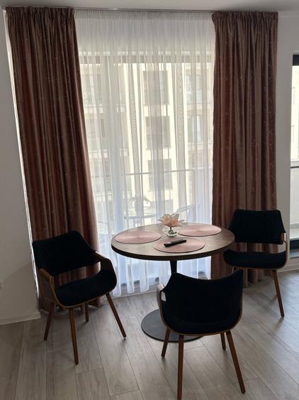 Apartament cu 2 camere semidecomandat, mobilat în Drumul Taberei