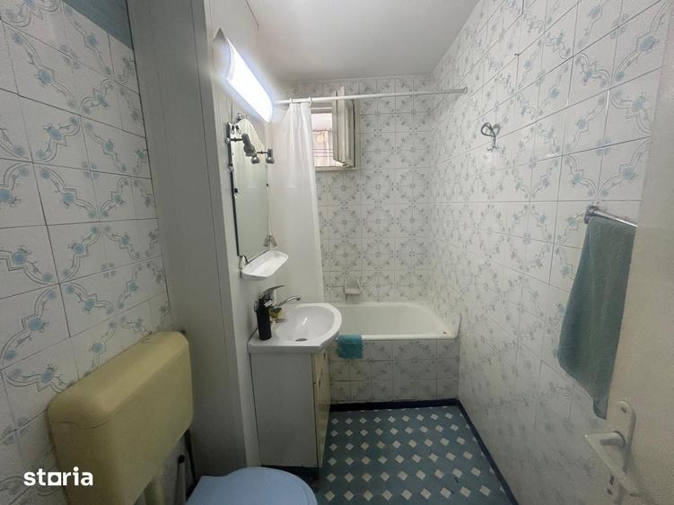 Apartament cu 3 camere decomandat în Dărmănești