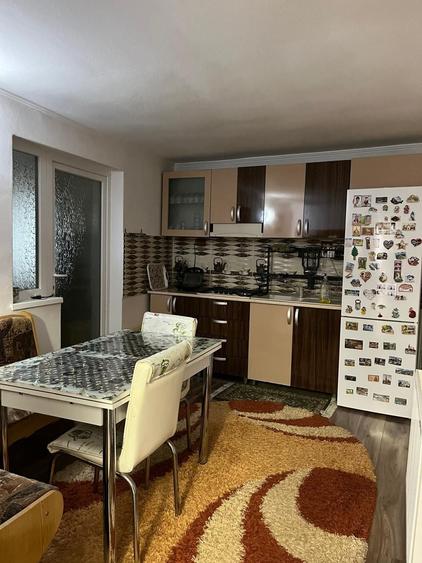Casă cu 4 camere în Rucăr