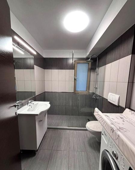 Apartament cu 2 camere semidecomandat în Floreasca