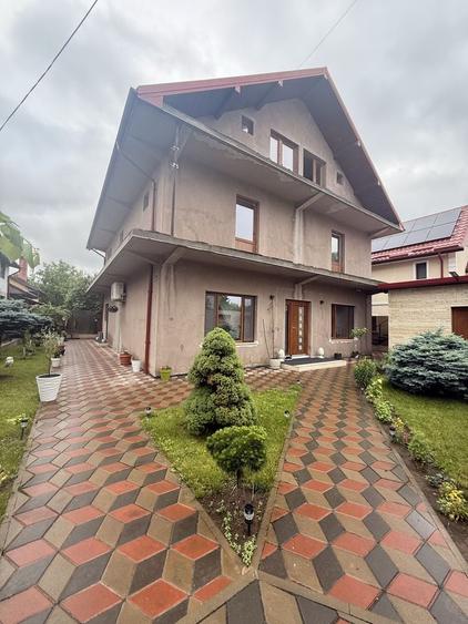 Casă cu 4 camere în Lunca Cetățuii