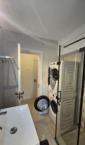 Apartament cu 2 camere în P-ța Alba Iulia