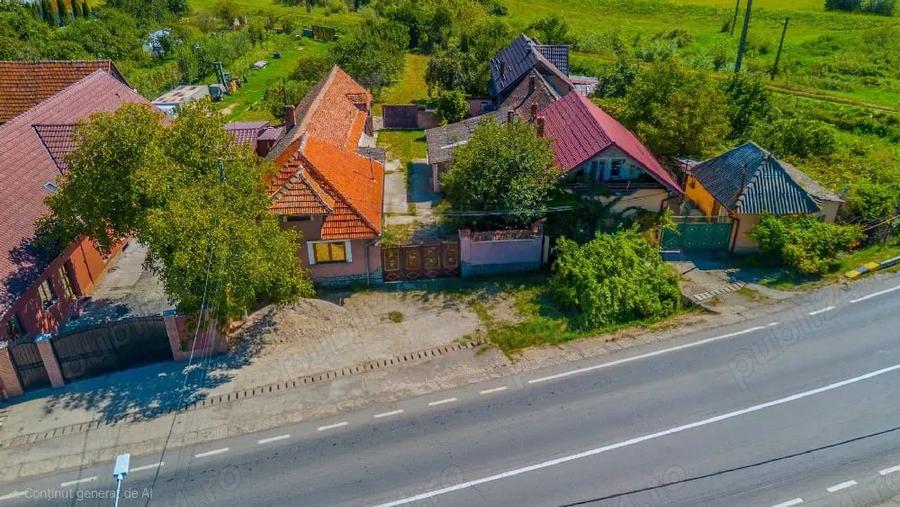 Casă cu Teren 1100 Mp în Feldioara