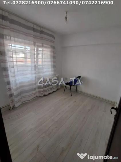 Garsonieră decomandată în Central