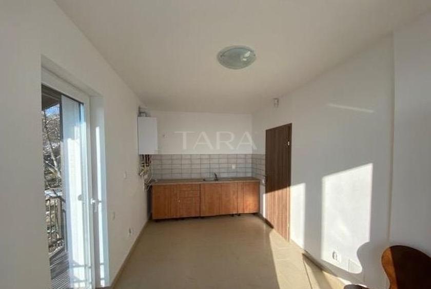 Apartament cu 5 camere semidecomandat în Grigorescu