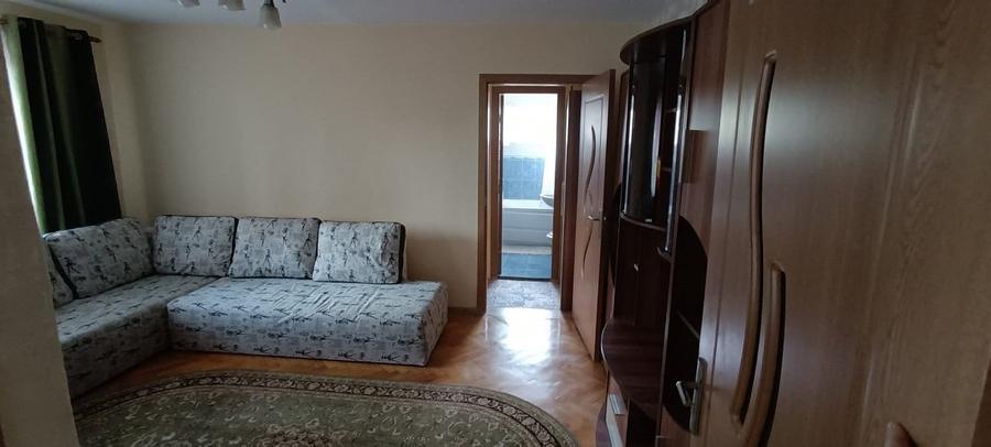 Apartament cu 2 camere decomandat în Mircea cel Bătrân