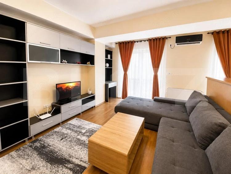 Apartament cu 3 camere, zona Girocului - 1