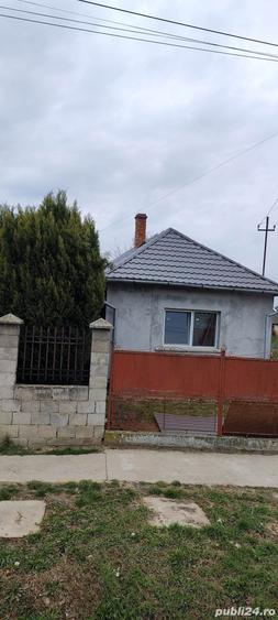 Casă cu 3 camere cu Teren 1300 Mp în Sălacea