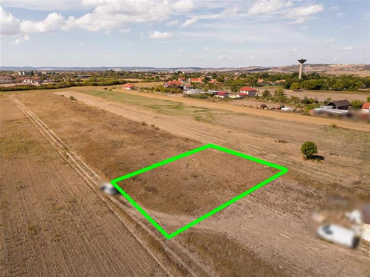 Teren intravilan de 577 mp, în Tileagd