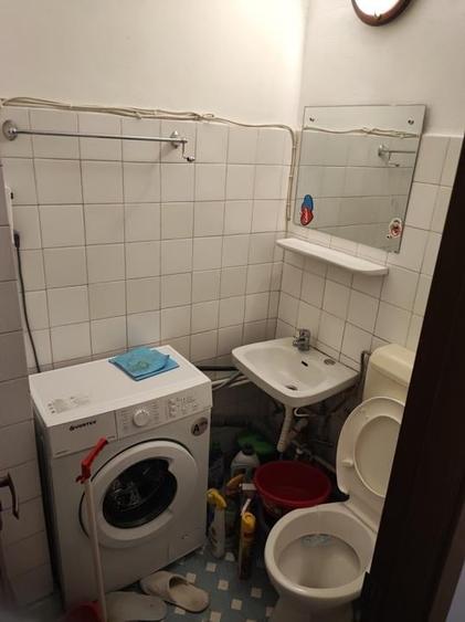 Apartament cu 3 camere în Mihai Bravu