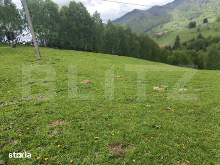 Casă cu 1 camere cu Teren 1093 Mp în Peștera