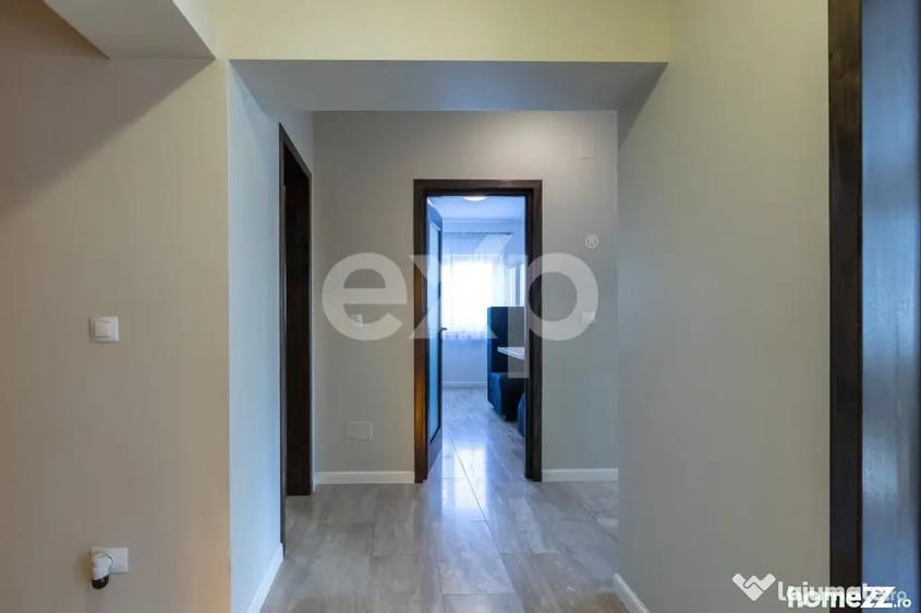 Casă cu 5 camere cu Teren 254 Mp în 9 Mai