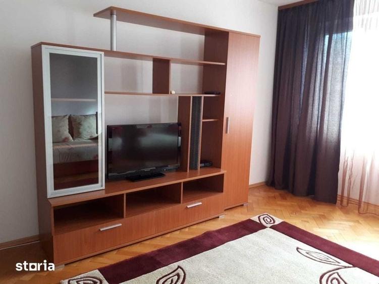 Apartament cu 2 camere decomandat în Titan