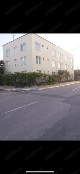 Casă cu 24 camere cu Teren 1000 Mp în Costinești