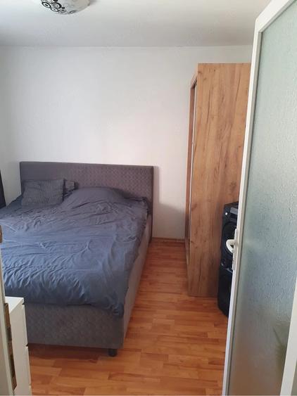 Apartament cu 3 camere decomandat în Dărmănești