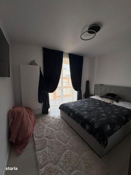 Apartament cu 3 camere în Hotvon