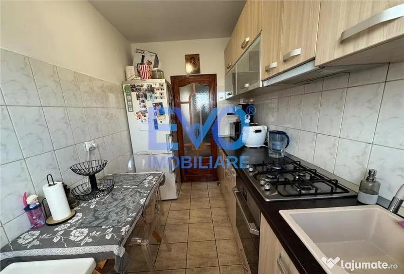 Apartament cu 2 camere semidecomandat în Zimbru