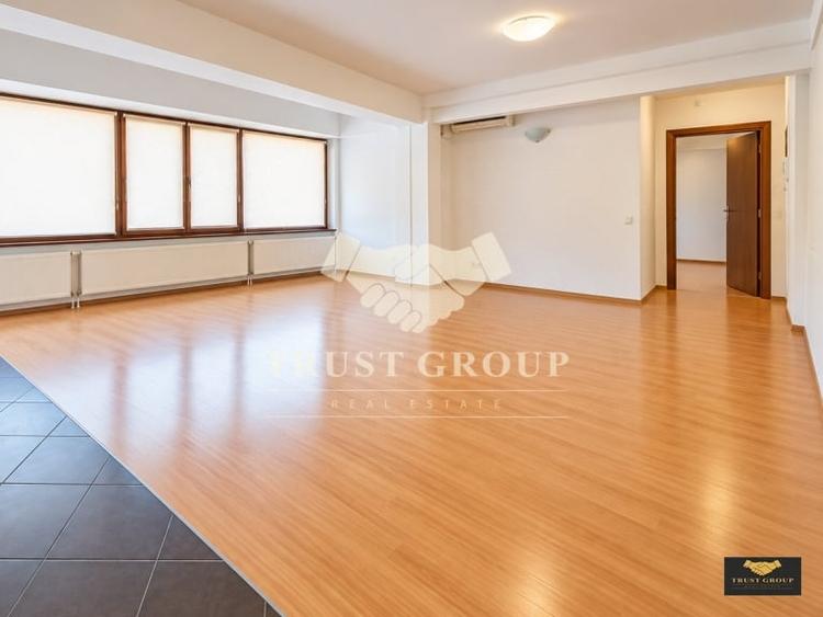 Apartament cu 3 camere decomandat în Cișmigiu