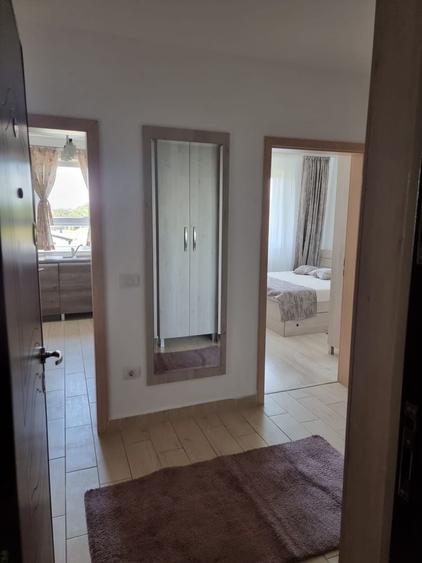 Apartament cu 2 camere decomandat în Exterior Vest