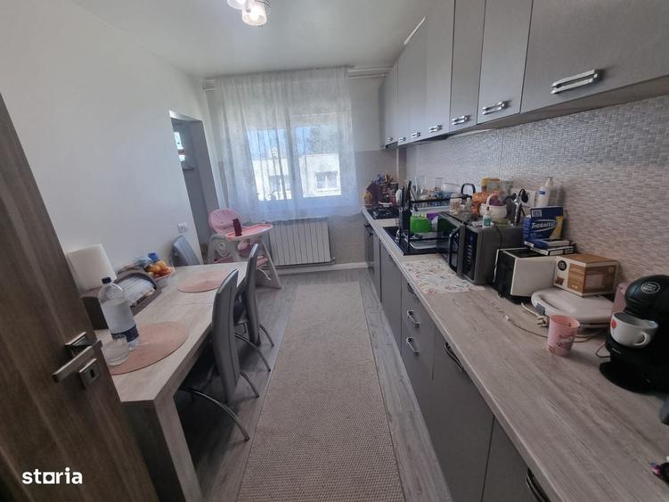 Apartament cu 3 camere decomandat în Ultracentral