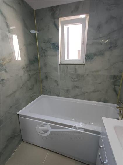Apartament cu 3 camere decomandat, mobilat în Tătărași