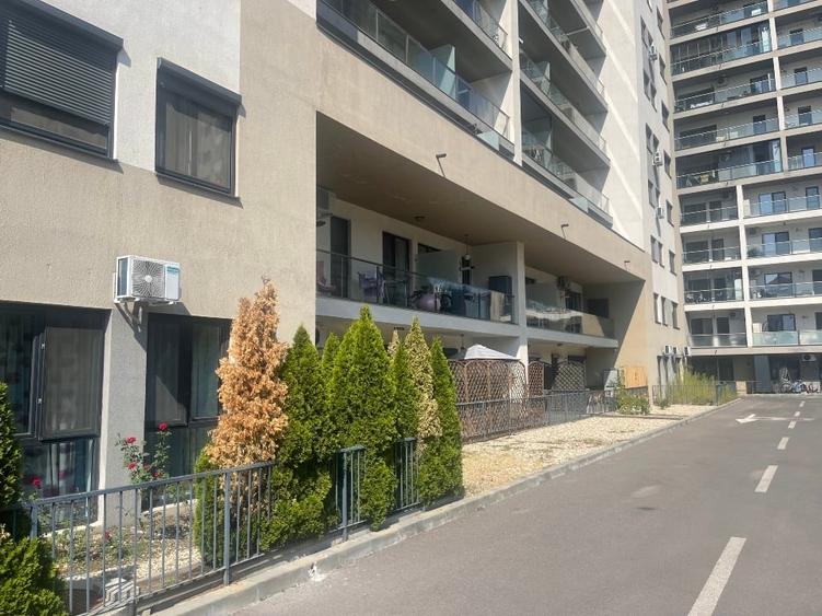 Apartament cu 2 camere semidecomandat, mobilat în Drumul Taberei