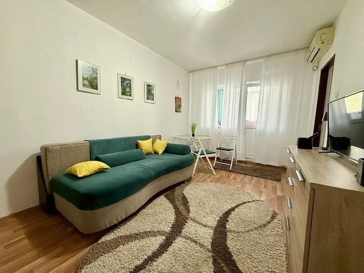 Garsonieră decomandată în Hipodrom