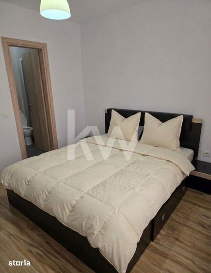 Apartament cu 3 camere decomandat, mobilat în Tractorul