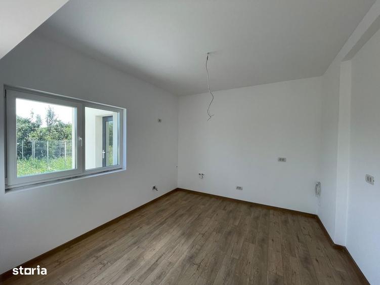 Casă cu 4 camere în Ghiroda