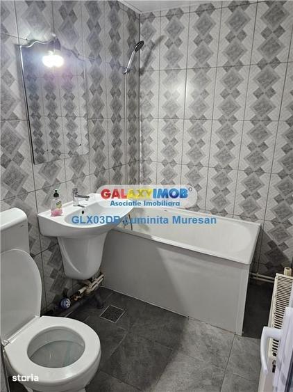 Apartament cu 2 camere semidecomandat, mobilat în Micro 6