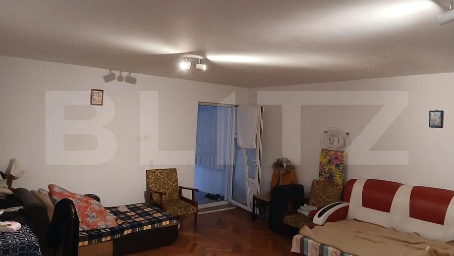 Casă cu Teren 624 Mp în Jabenița