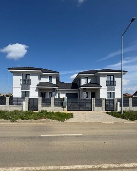 Duplex cu 5 camere cu Teren 350 Mp în Giarmata