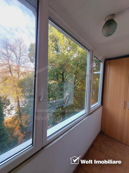 Apartament cu 3 camere semidecomandat, mobilat în Gheorgheni