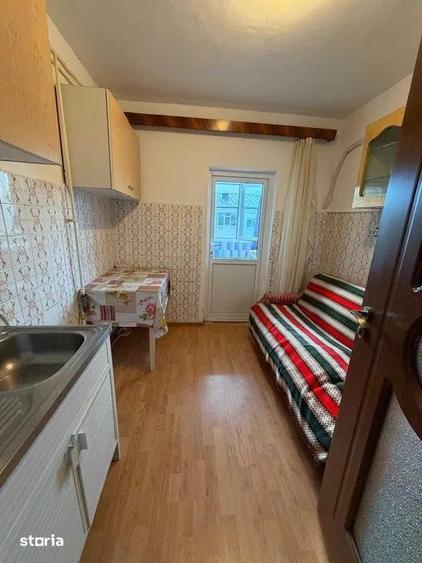 Apartament cu 2 camere decomandat în Sud — fotografia 3