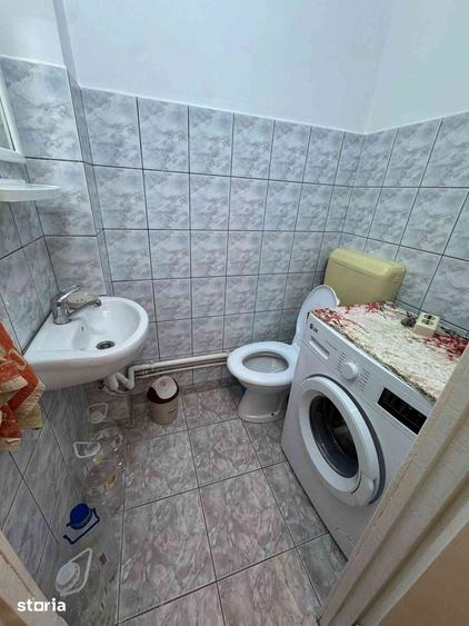 Apartament cu 3 camere decomandat în Inel II