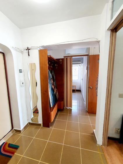 Apartament cu 2 camere decomandat în Unirii