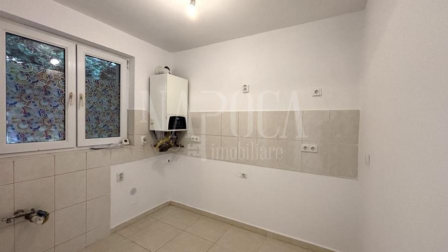 Casă individuală cu 3 camere cu Canalizare în Florești