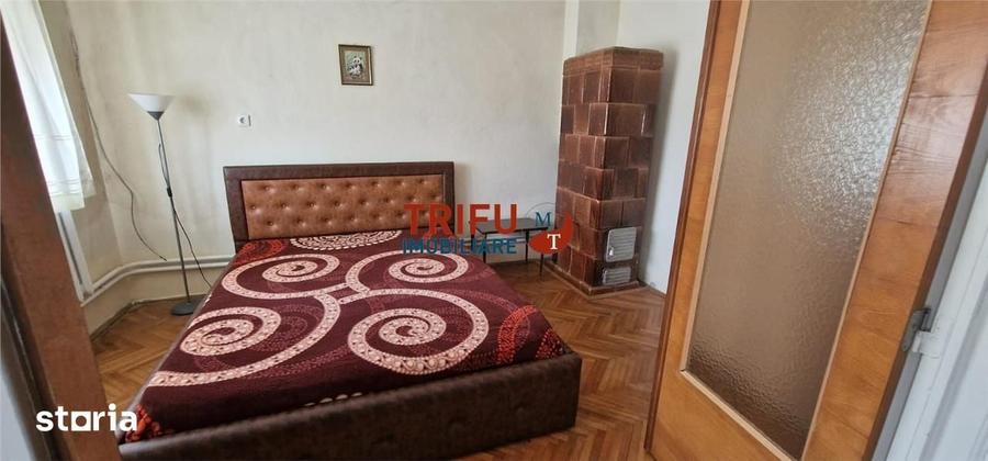 Casă cu 4 camere cu Teren 1380 Mp în Partoș