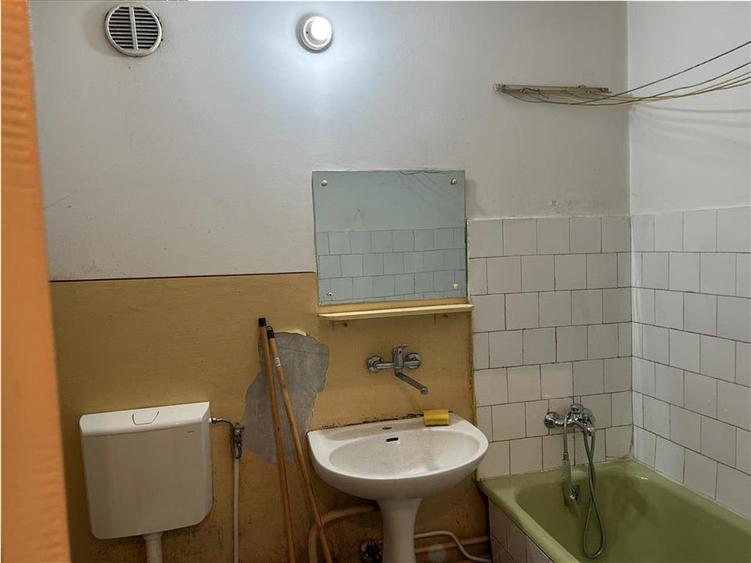 Garsonieră decomandată în Mărăști