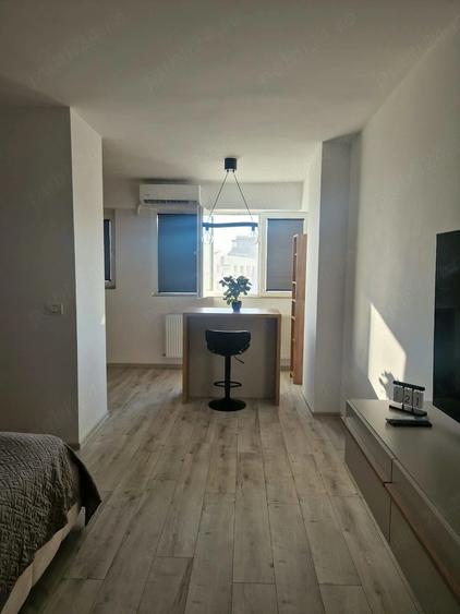 Garsonieră decomandată în Exterior Vest