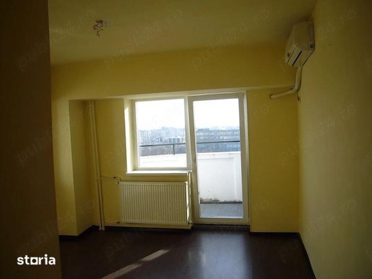 Spațiu comercial, de 130 mp, în Centrul Civic