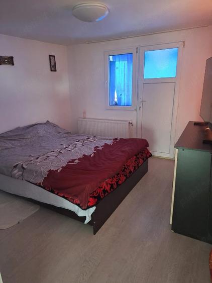 Casă cu 3 camere cu Teren 1770 Mp în Călina