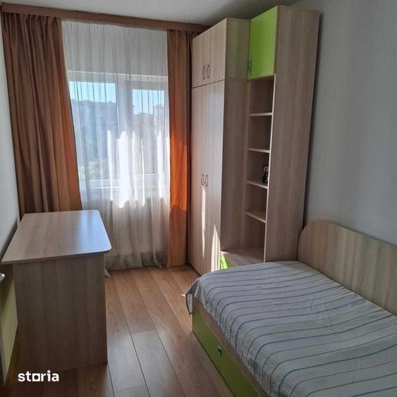 Apartament cu 3 camere în Mihai Bravu