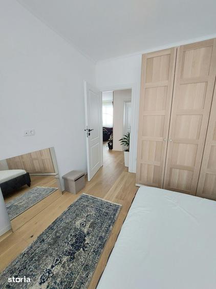 Casă cu 4 camere cu Teren 450 Mp în Central