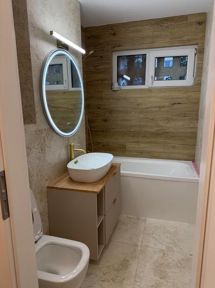 Apartament cu 4 camere decomandat în Gheorgheni