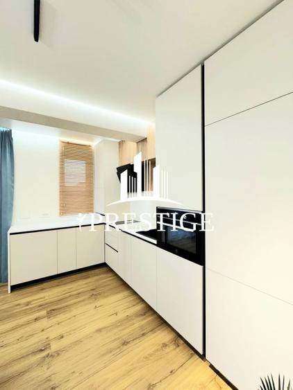 Apartament cu 2 camere decomandat, mobilat în Central