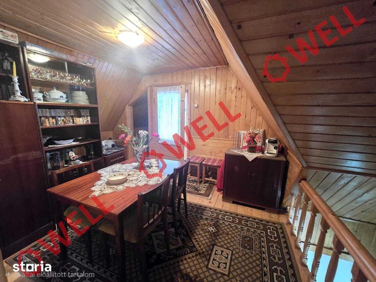 Casă cu 6 camere cu Teren 421 Mp în Central
