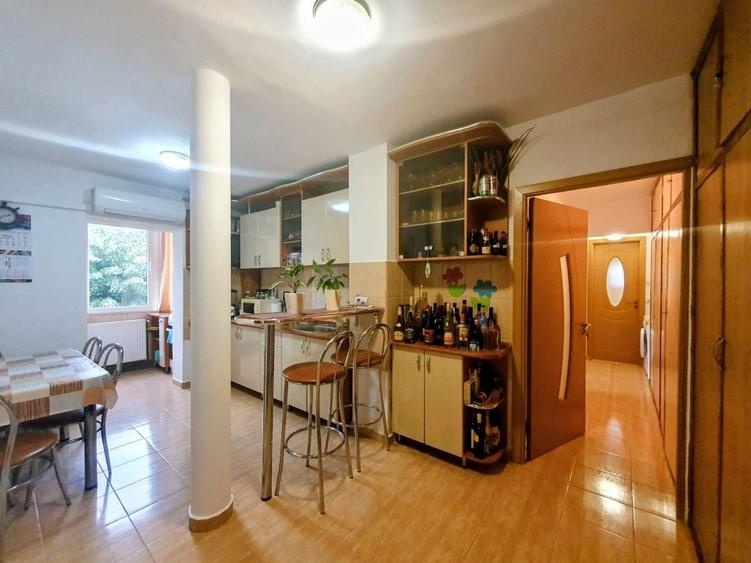 Apartament cu 3 camere in zona Alfa- Arad - 8
