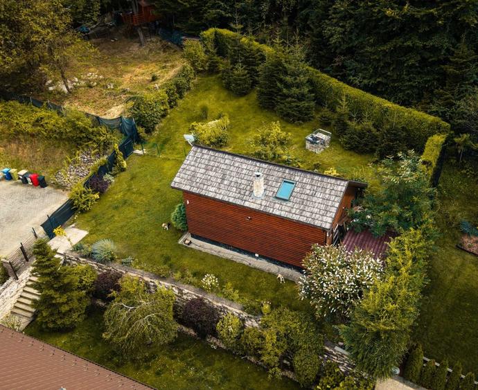 Casă cu 4 camere în Exterior Vest