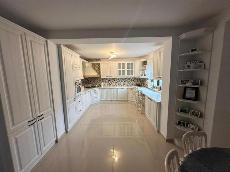 Casă individuală cu 3 camere cu Teren 2997 Mp în Ogrezeni